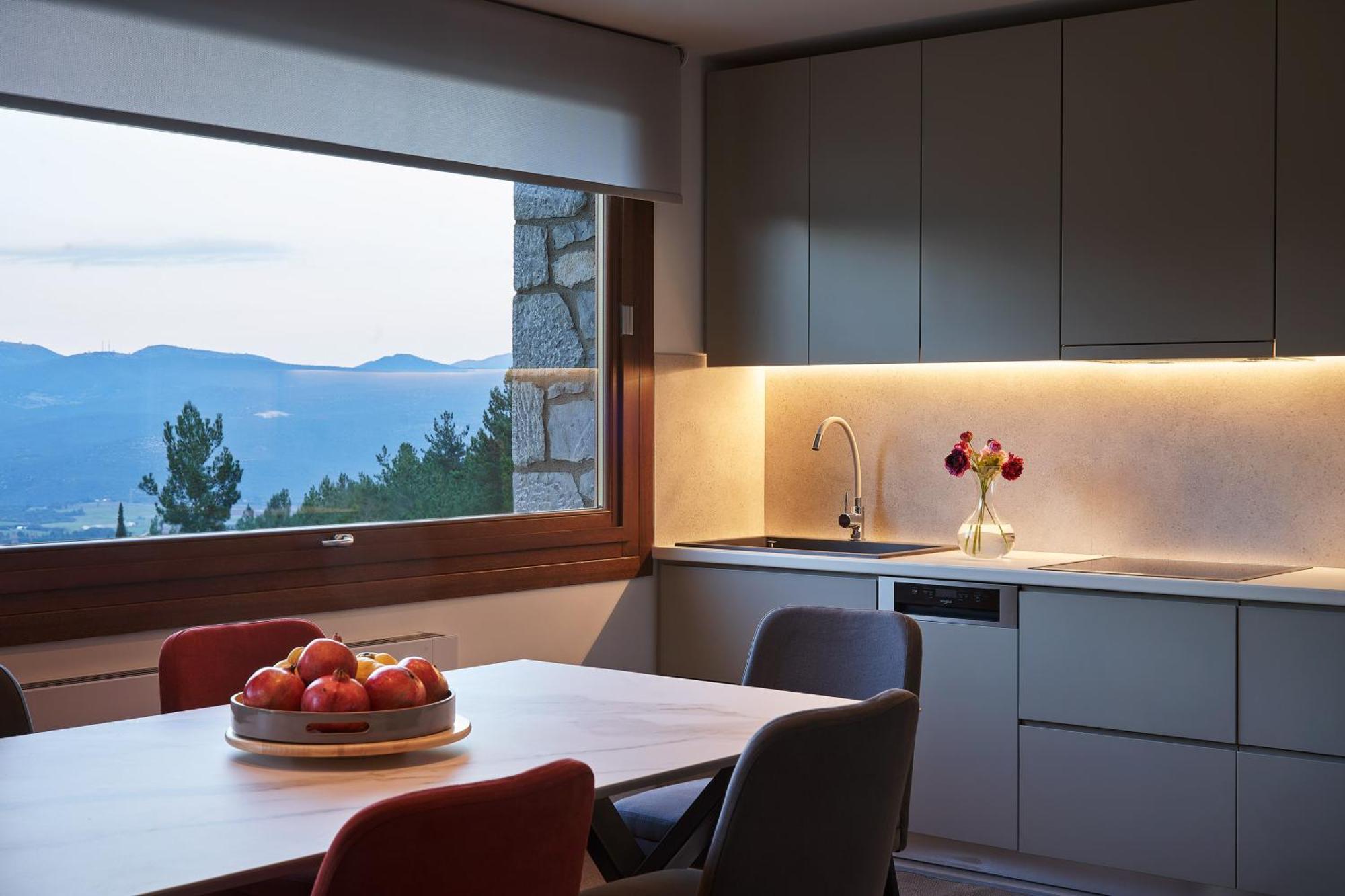 Alti Parnassos Residences 阿姆菲克利亚 外观 照片