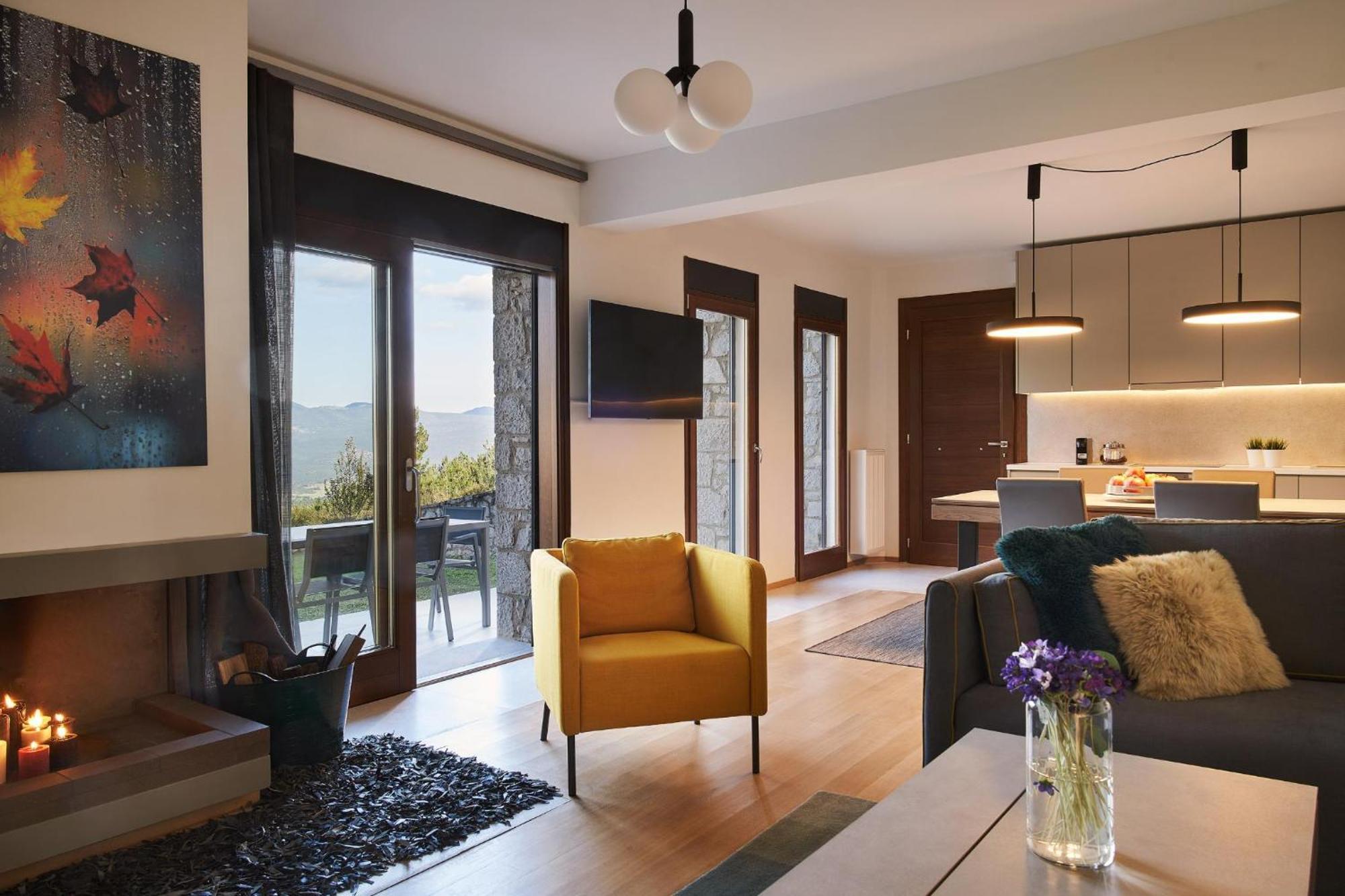 Alti Parnassos Residences 阿姆菲克利亚 外观 照片